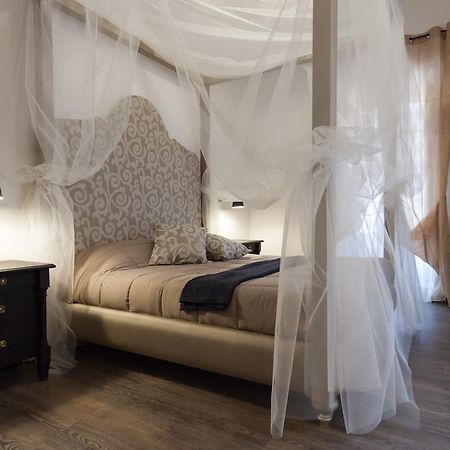 Your Apartment Флоріана Екстер'єр фото