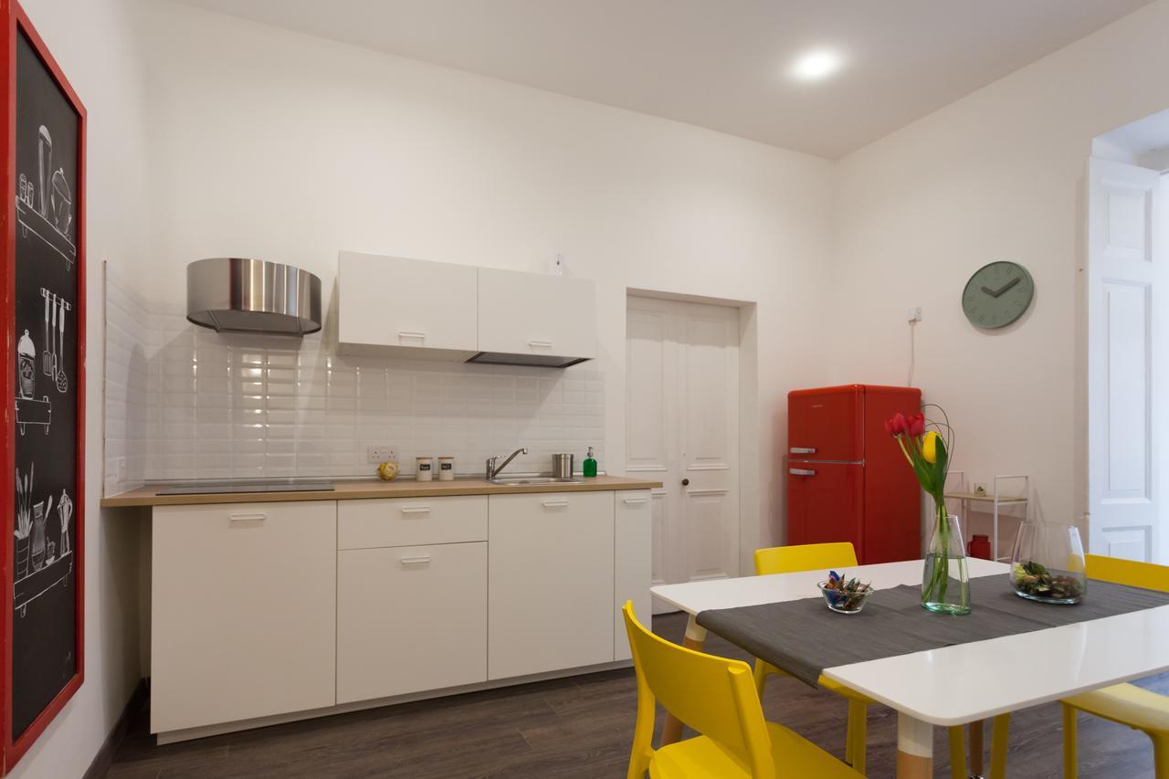 Your Apartment Флоріана Екстер'єр фото